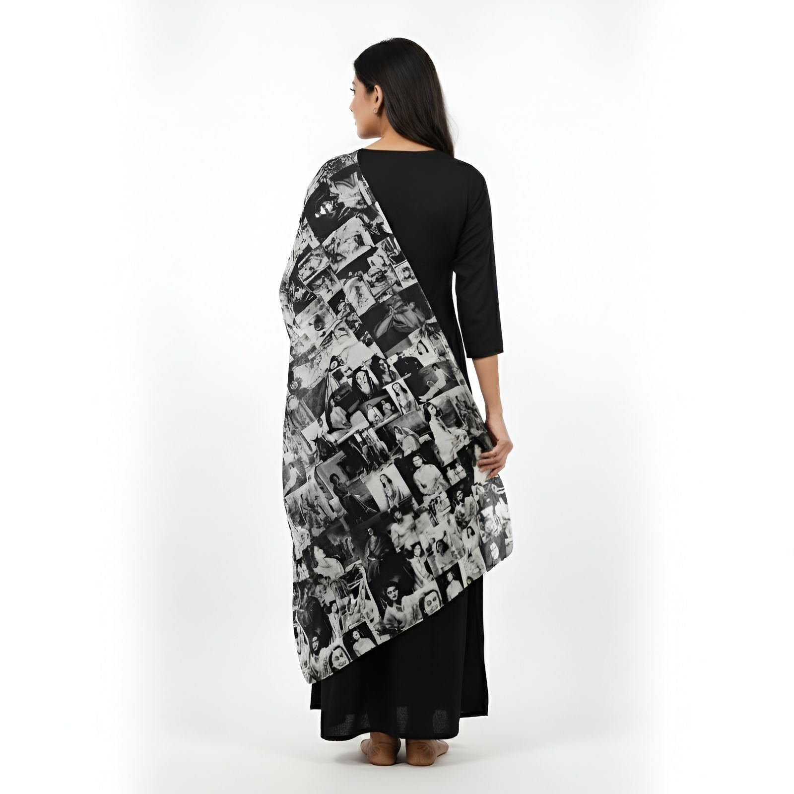 Maharani Gayatri Devi Printed Stole in Black & White